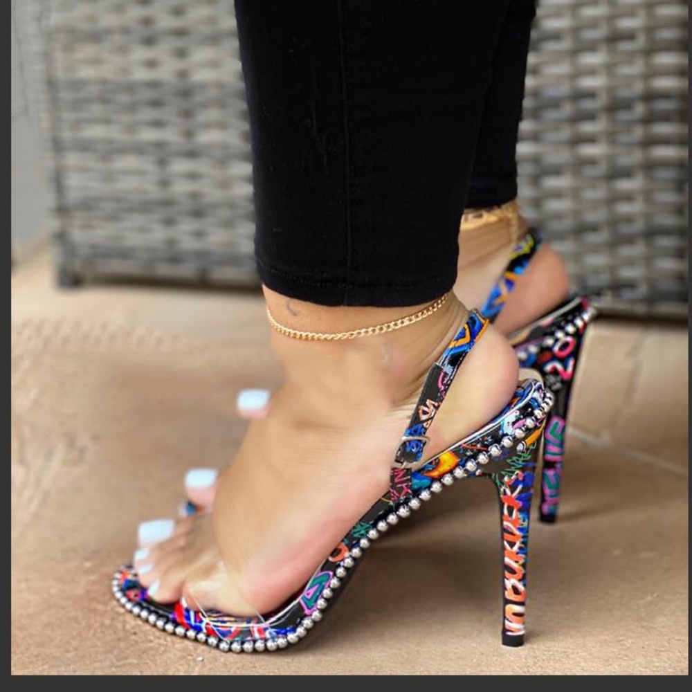 🔥Just In🔥 Gorgeous Allison Graffiti Heels.